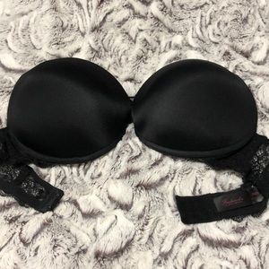 Black push up strapless bra